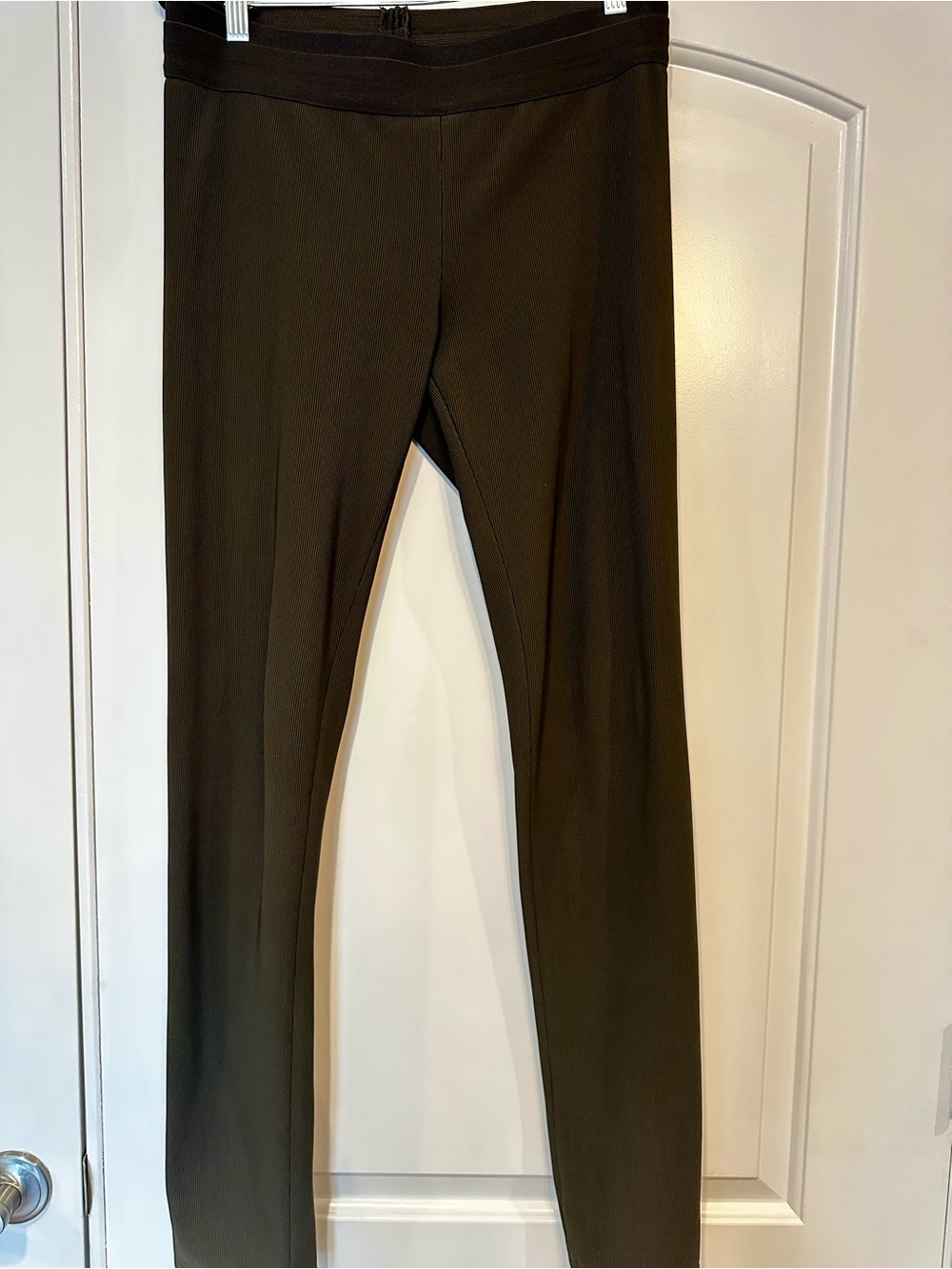 BCBGMAXAZRIA Olive Green Ribbed Leggings